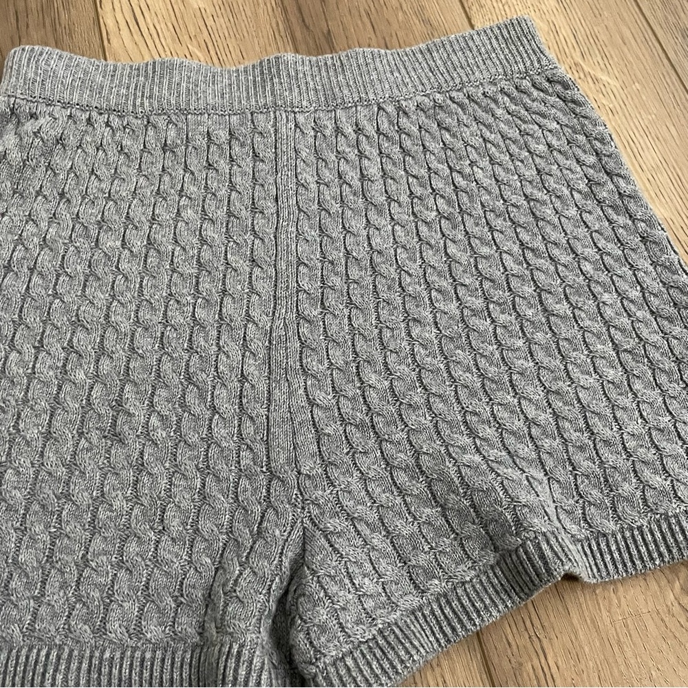 L’ academie Maja Knitted Gray Shorts - Picture 5 of 9